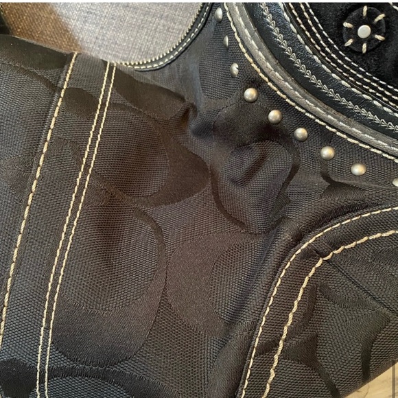 Coach signature suede leather canvas grommet black silver purse 2000s Y2K - Picture 12 of 16